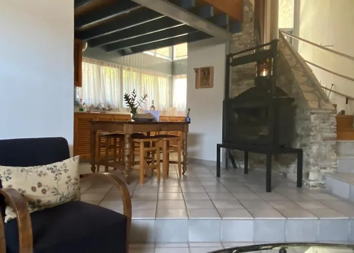 بيت للعطل Ample Places بانو يفكارا