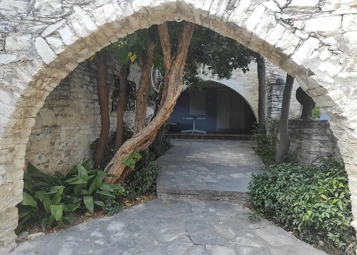 Ample Places بيت للعطل