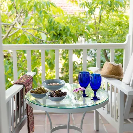 Holiday home Ample Places *