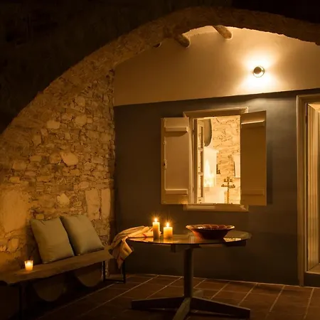 Ample Places Tatil Evi